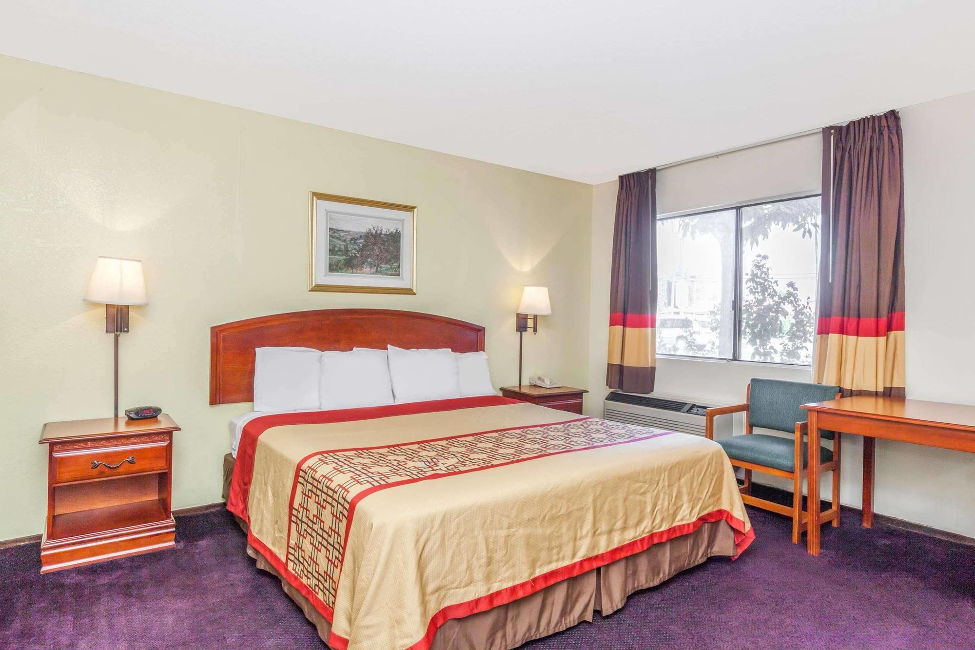 Super 8 By Wyndham Bakersfield/Central Dış mekan fotoğraf